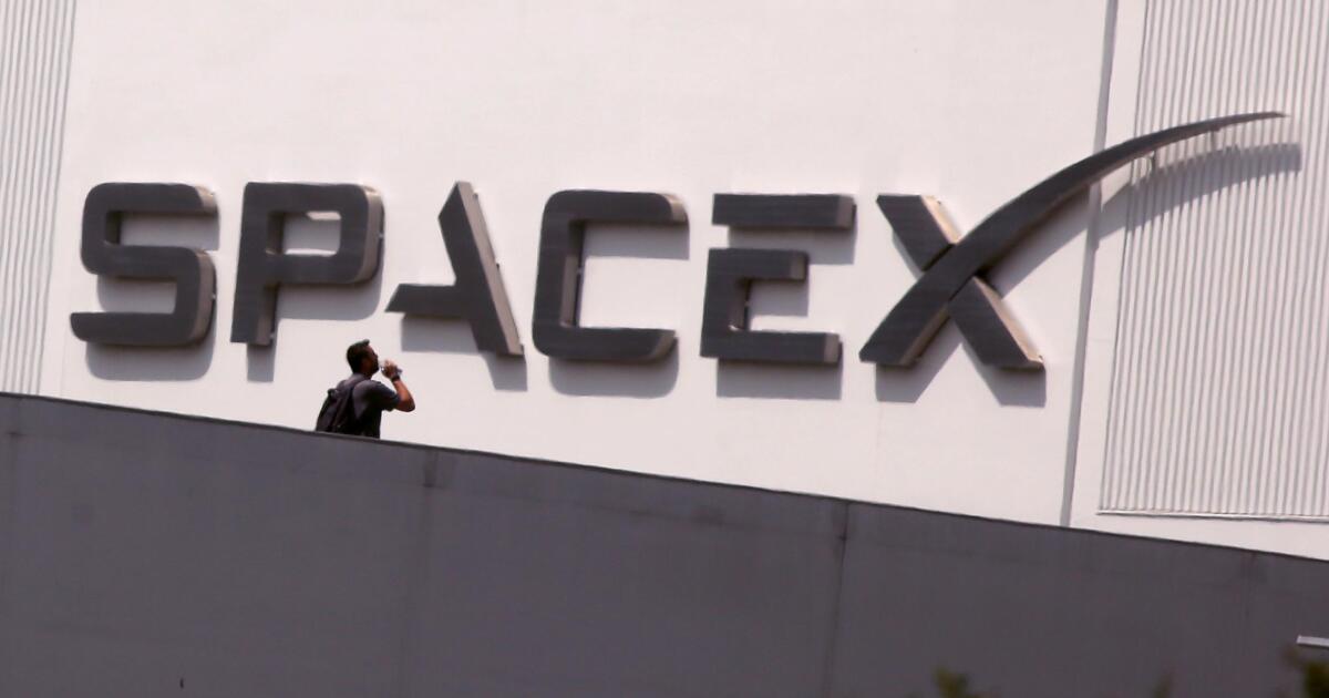 1467383 Fi 0717 Spacex Leaving Calif Gem 002.jpg