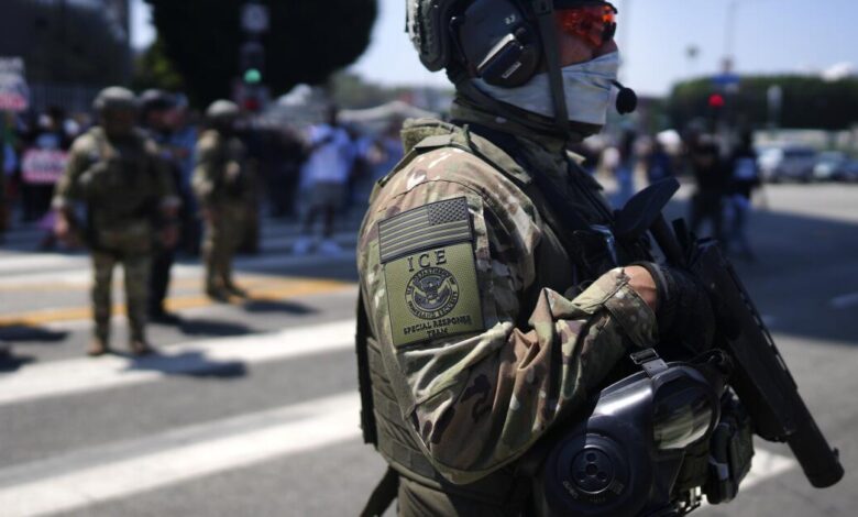 Immigration raids los angeles 61557.jpg