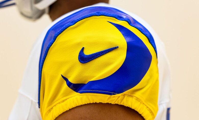 Rams unveil new uniforms